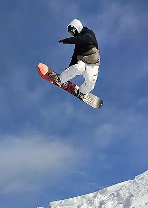 Leçon de snowboard freestyle aux Menuires avec un moniteur professionnel